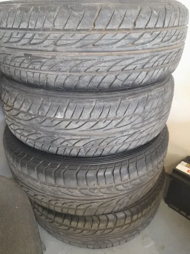 Pneus