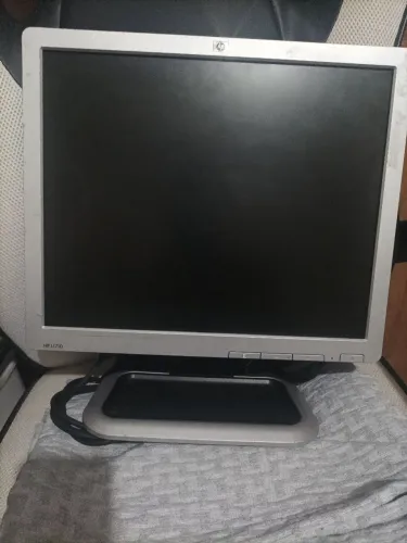 Monitor HP 17 LCD