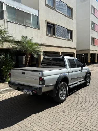 Mitsubishi L200 Outdoor HPE 2.5 4X4 CD T.dies. Mec. 2008