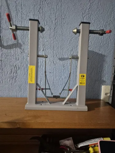 Alinhador de Rodas de Bicicleta 