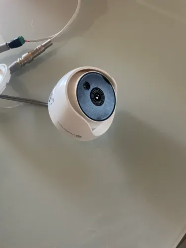 Câmera De Vídeo Interna Full HD 1080p Motorola Mini Dome Mtadp022603 2MP 2,8 mm Cor Branco