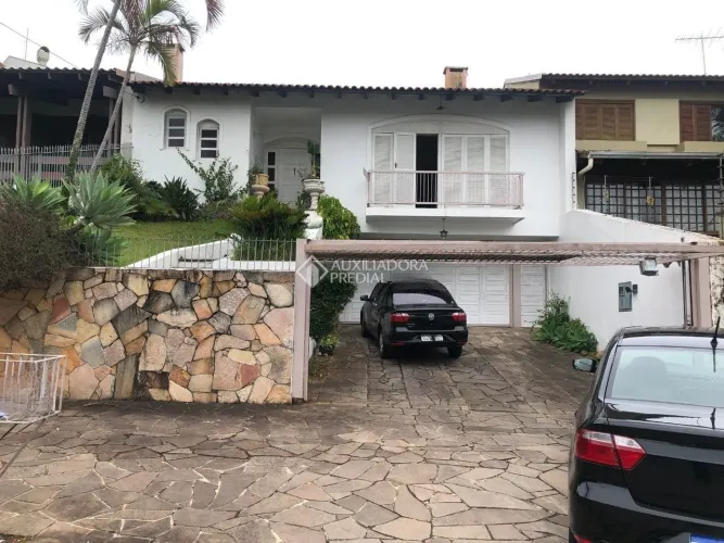 Casa Chácara das Pedras, 3 quartos, 1 suíte e garagem para 4 carros