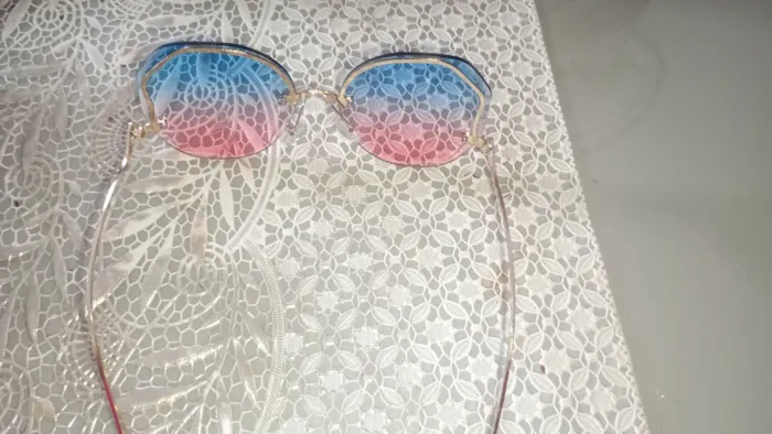 Vendo óculos de sol