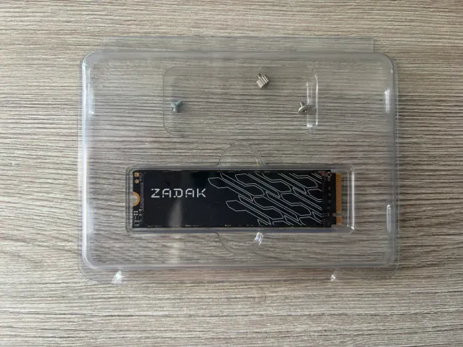 SSD NVME 256Gb Zadak