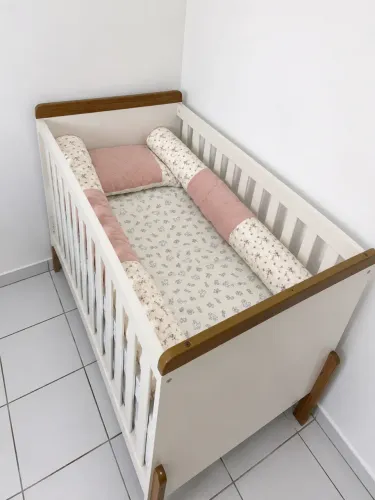 Berço de bebê + Colchão Ortobom+ kit berço
