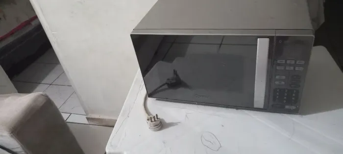 Micro-ondas quebrado