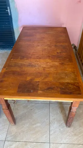 Mesa madeira rústica com 6 cadeiras