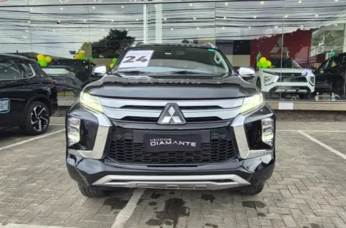 Mitsubishi L200 Triton Sport HPE-S 2.4 CD Dies. AUT 2024