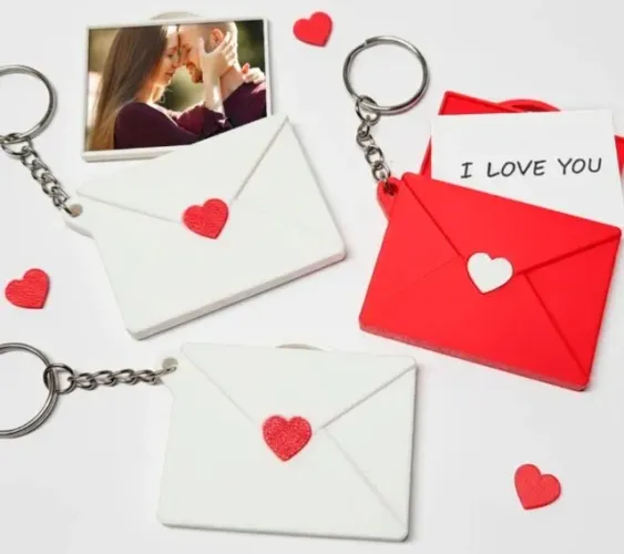 chaveiro casal porta fotos - Carta de amor com foto.