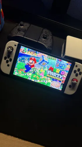 [DESBLOQUEADO] Nintendo Switch OLED 256GB + Controle Qrd Stellar T5