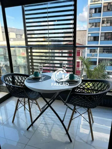 Apartamento com 1 dormitório para alugar, 30 m² por R$ 3.500,00/mês - Barra - Salvador/BA