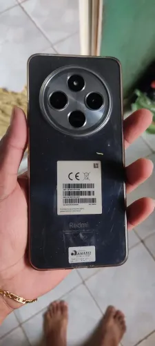 Vendo Redmi 14C novo, com carregador