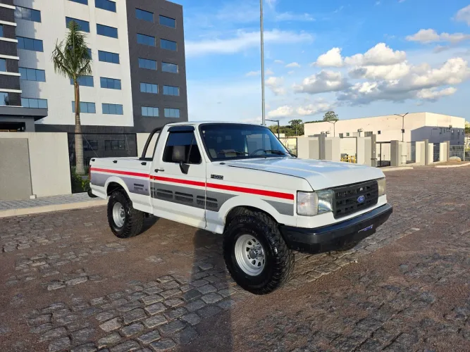 Ford F-1000 Super Diesel / Super Diesel Turbo 1994