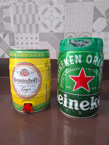 Barril vazio de cerveja 