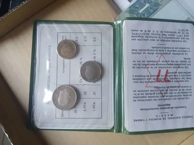 Rara coleção de moedas