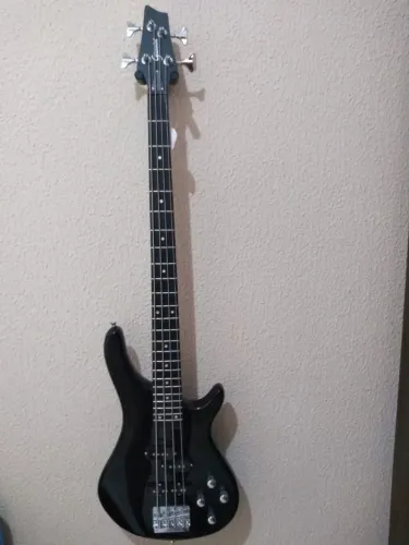 Contra baixo preto quatro cordas + kit