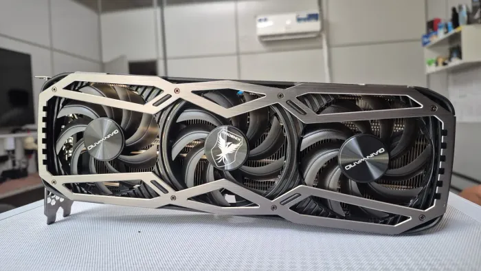 RTX 3090 24GB em estado de loja!
