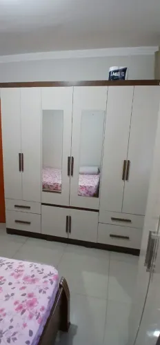 Guarda Roupa Casal Semi Novo