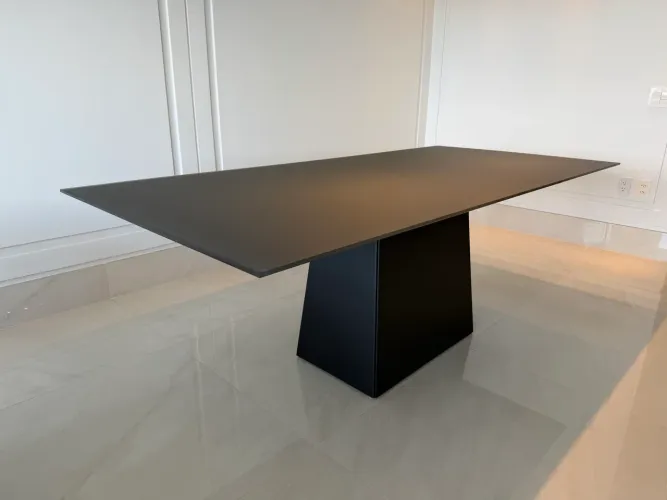 Mesa de jantar 8 lugares de vidro