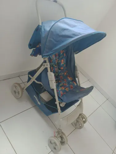 Carrinho de bebê Voyage Azul