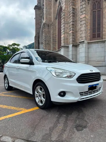 Ford KA+ Sedan 1.5 SEL 16V Flex 4P 2015