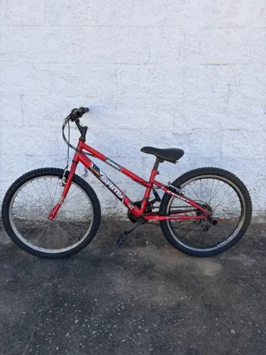 Bicicleta Caloi Ceci - Aro 24 - 21 Marchas