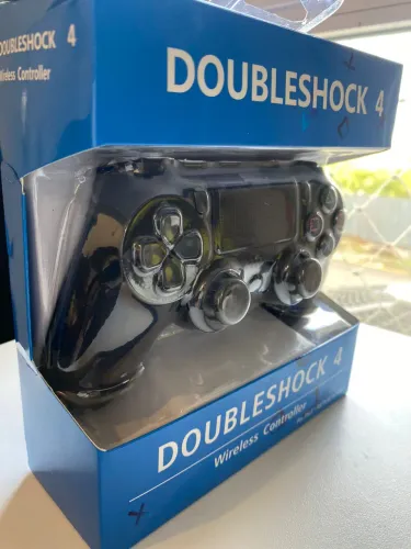 Controle de PlayStation 4 - Novo