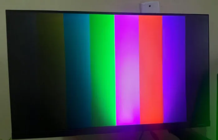 Monitor Samsung T350 com defeito
