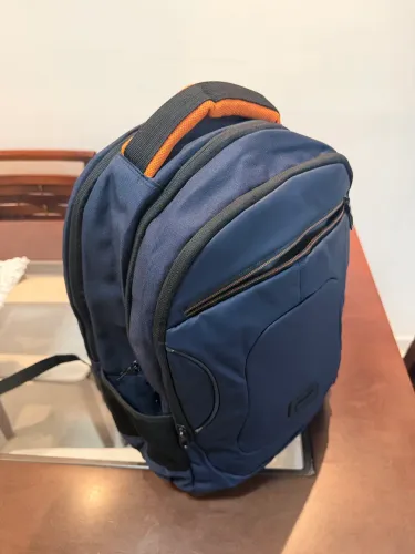 Mochila para notebook azul marinho