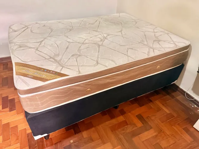 Cama box casal colchão Ortobom Ouro