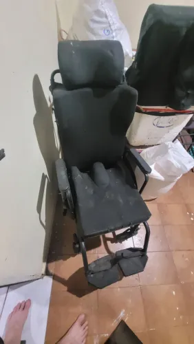 Cadeira de Rodas / Cadeira de Banho