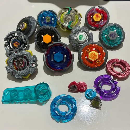 Lote Beyblade Metal Fusion