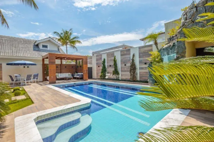 Casa com 5 dormitórios para alugar, 450 m² - Locação R$20.000,00 - Acapulco - Guarujá/SP