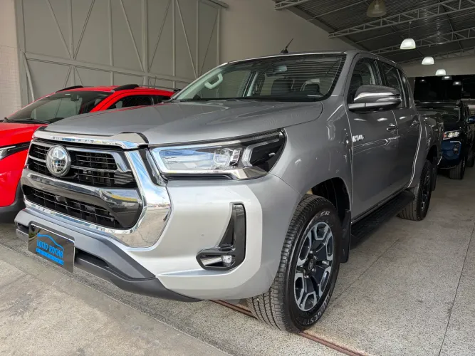 Toyota Hilux CD SRX 4X4 2.8 TDI 16V Diesel Aut. 2022