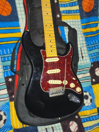 Guitarra + pedalboard