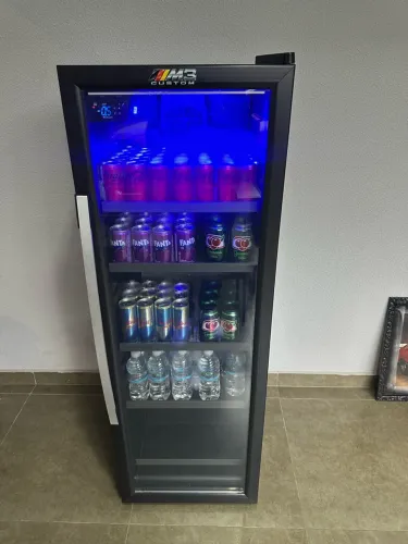 Cervejeira Venax 209L 110v