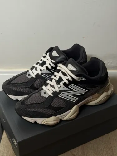 New Balance 9060 Black Magnet