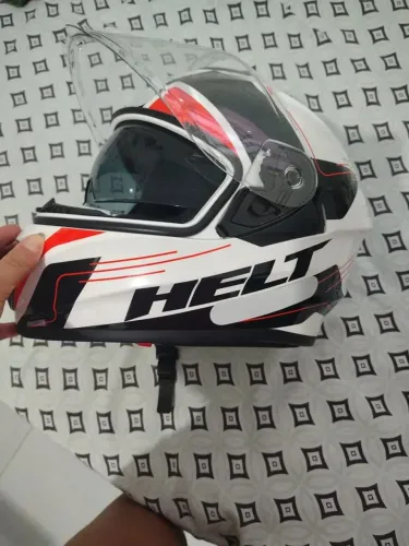 Capacete Helt
