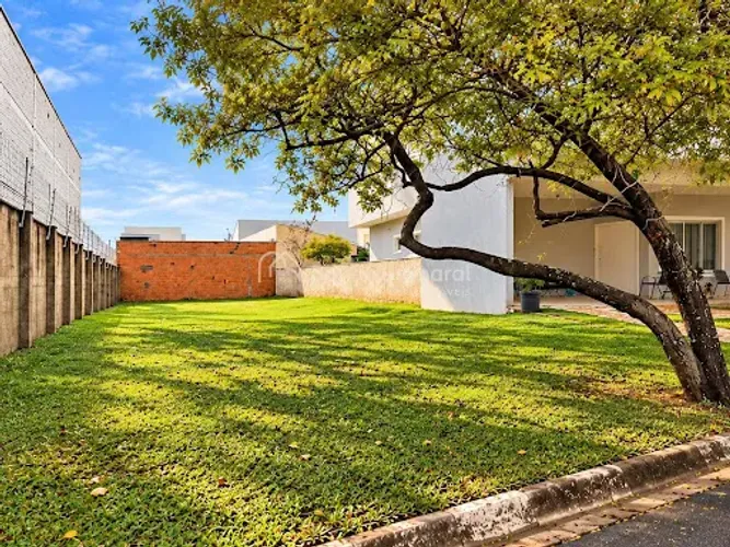 Terreno de 300 m² à venda no Condomínio Terras do Fontanário Paulínia/SP