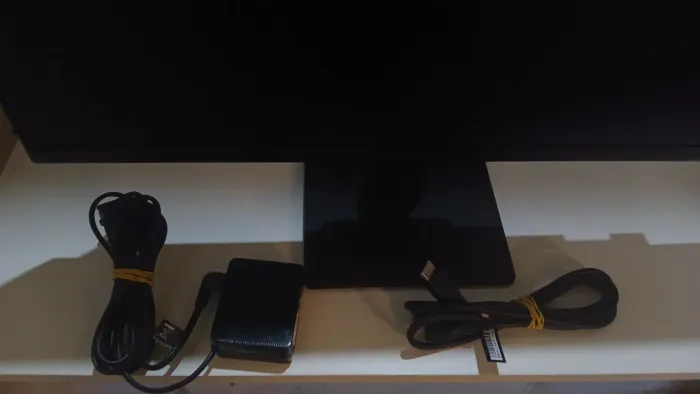 Monitor Gamer Samsung Essential S3 24" Full HD 100Hz - Na Caixa (Estado de Novo)