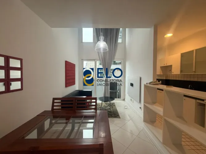 Apartamento à venda no Gonzaga em Santos/SP: 2 quartos, 2 salas, 2 banheiros, 1 vaga de ga