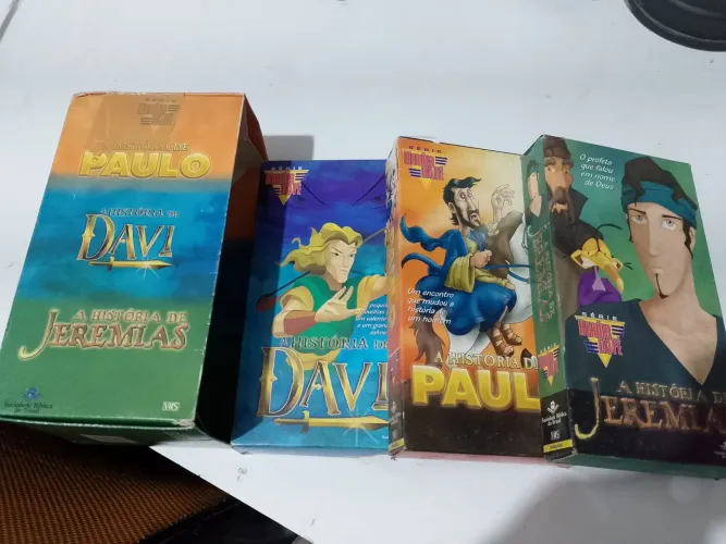 Fitas VHS desenhos bíblico são três