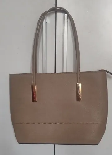 Estou vendendo uma bolsa