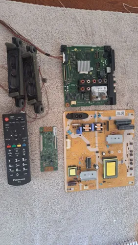 Kit Placas, autofalantes e controle remoto para TV PANASONIC MOD TC-32A400B 