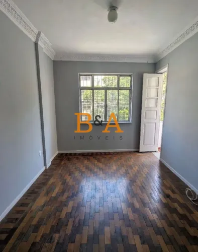 Apartamento à Venda - 2 Quartos Tijuca PREDIO SEM ELEVADOR