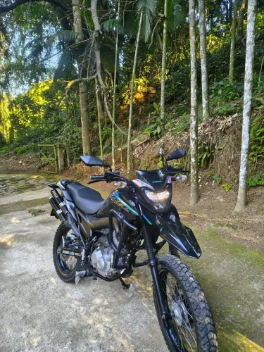 Bros 160 2025 ( venda ou troca)