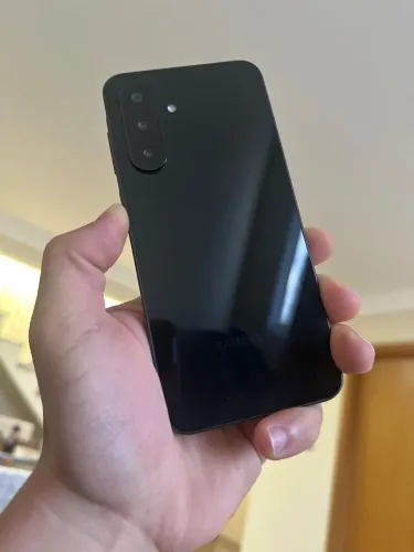 Samsung A26 só 10 meses de uso