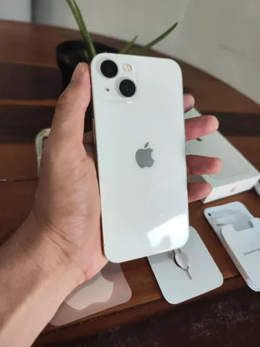 iPhone 13 128GB - Sem marcas de uso