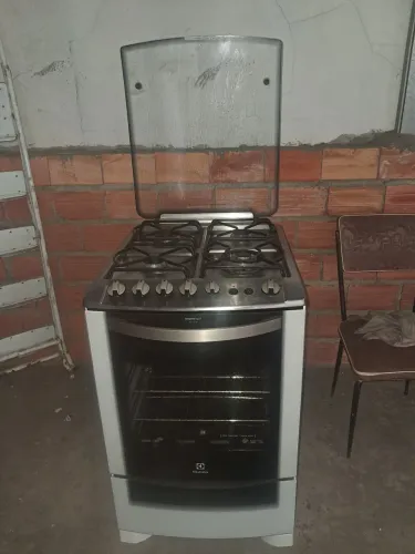 Fogão 4 bocas Electrolux
