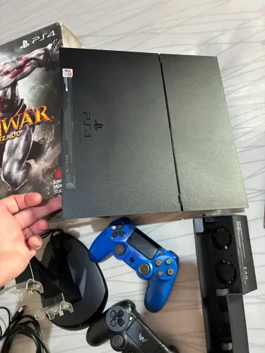 Ps4 PlayStation 4 IMPECAVEL ( aceita trocas)